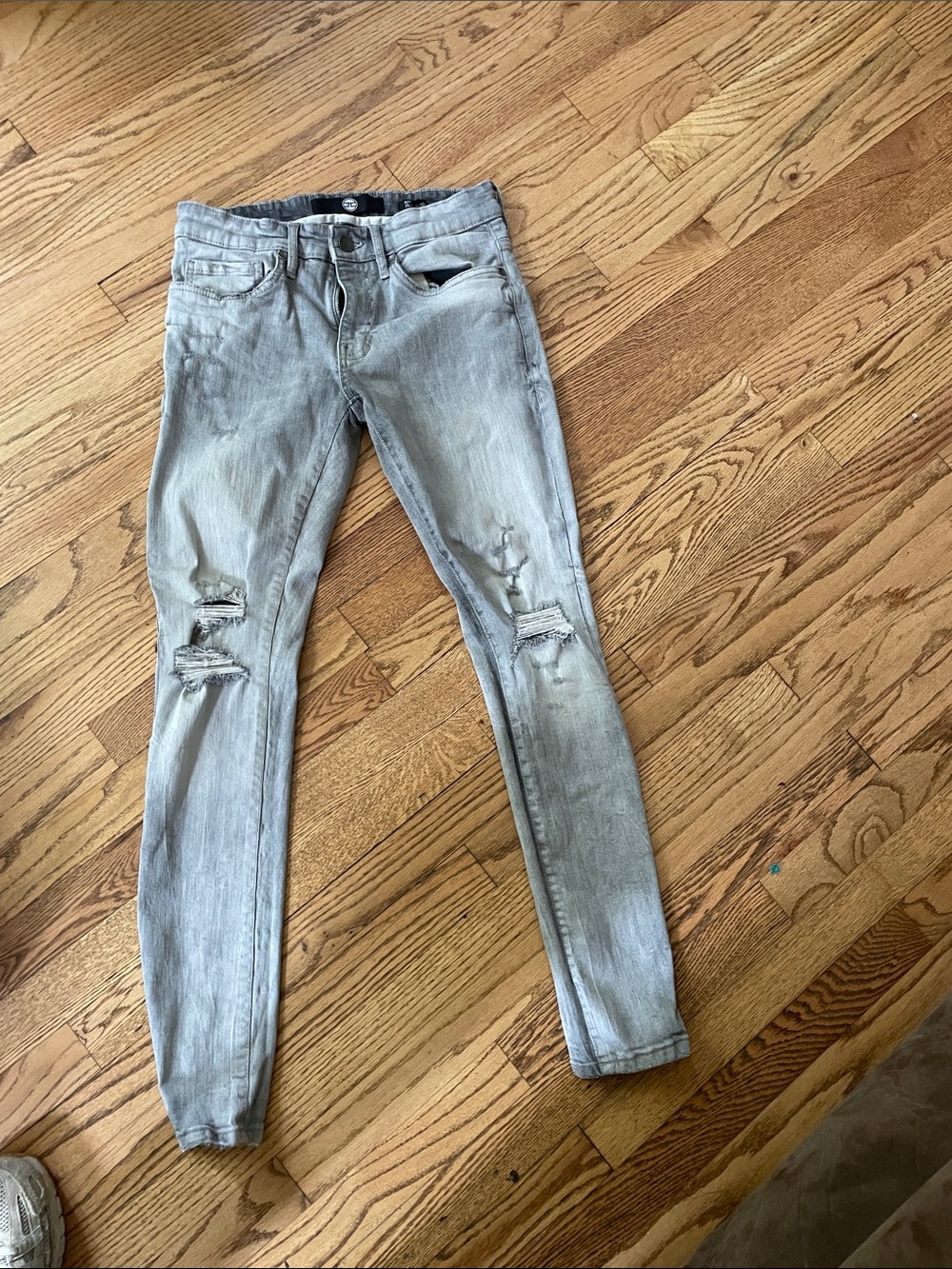 Jordan Craig Light Gray Distressed Skinny Jeans